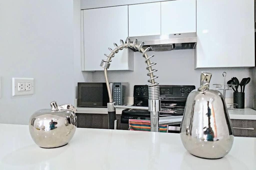 Moderno Y Acogedor Condominio En Zona Exclusiva サン・ペドロ・スーラ エクステリア 写真