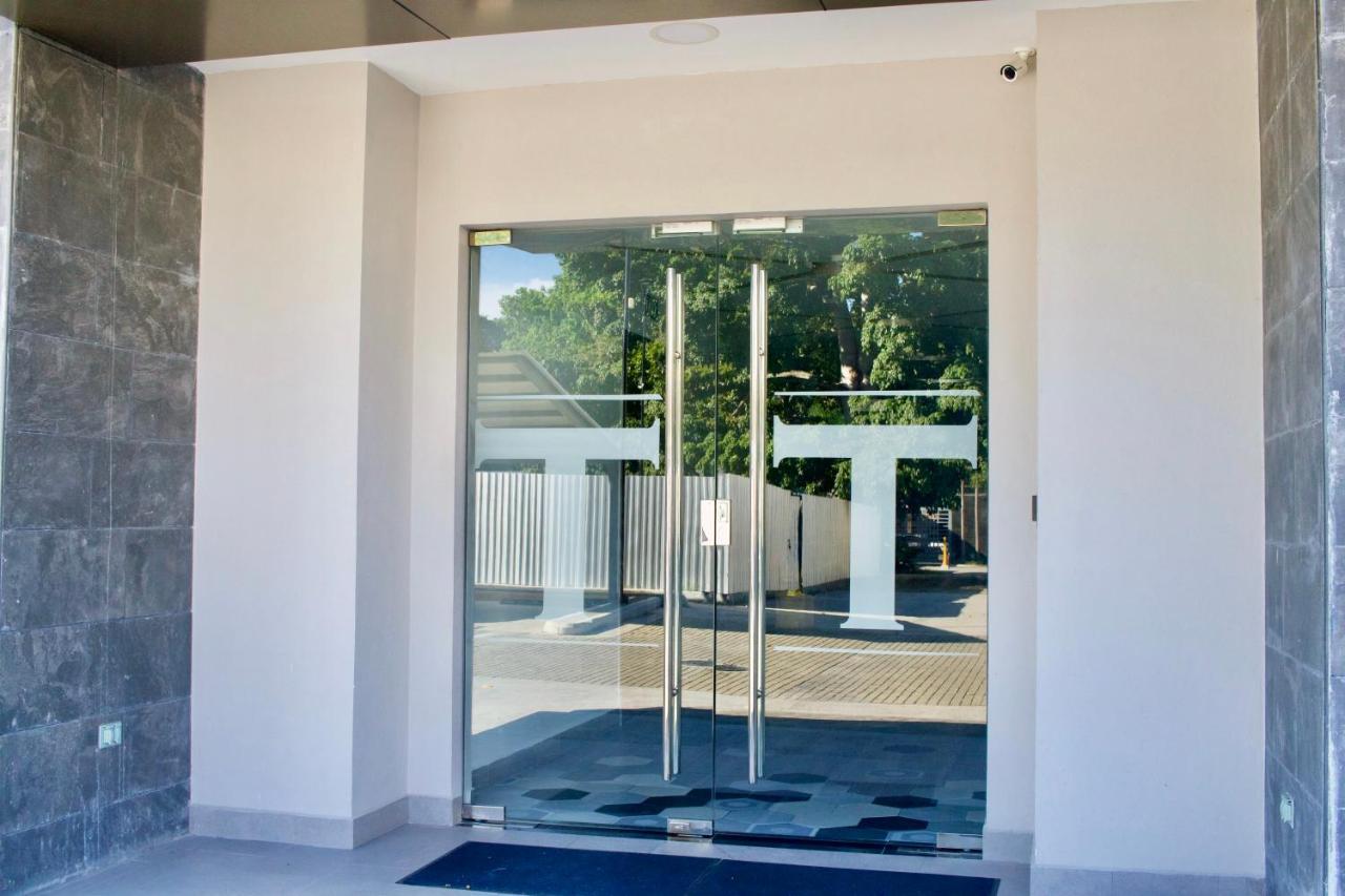 Moderno Y Acogedor Condominio En Zona Exclusiva サン・ペドロ・スーラ エクステリア 写真